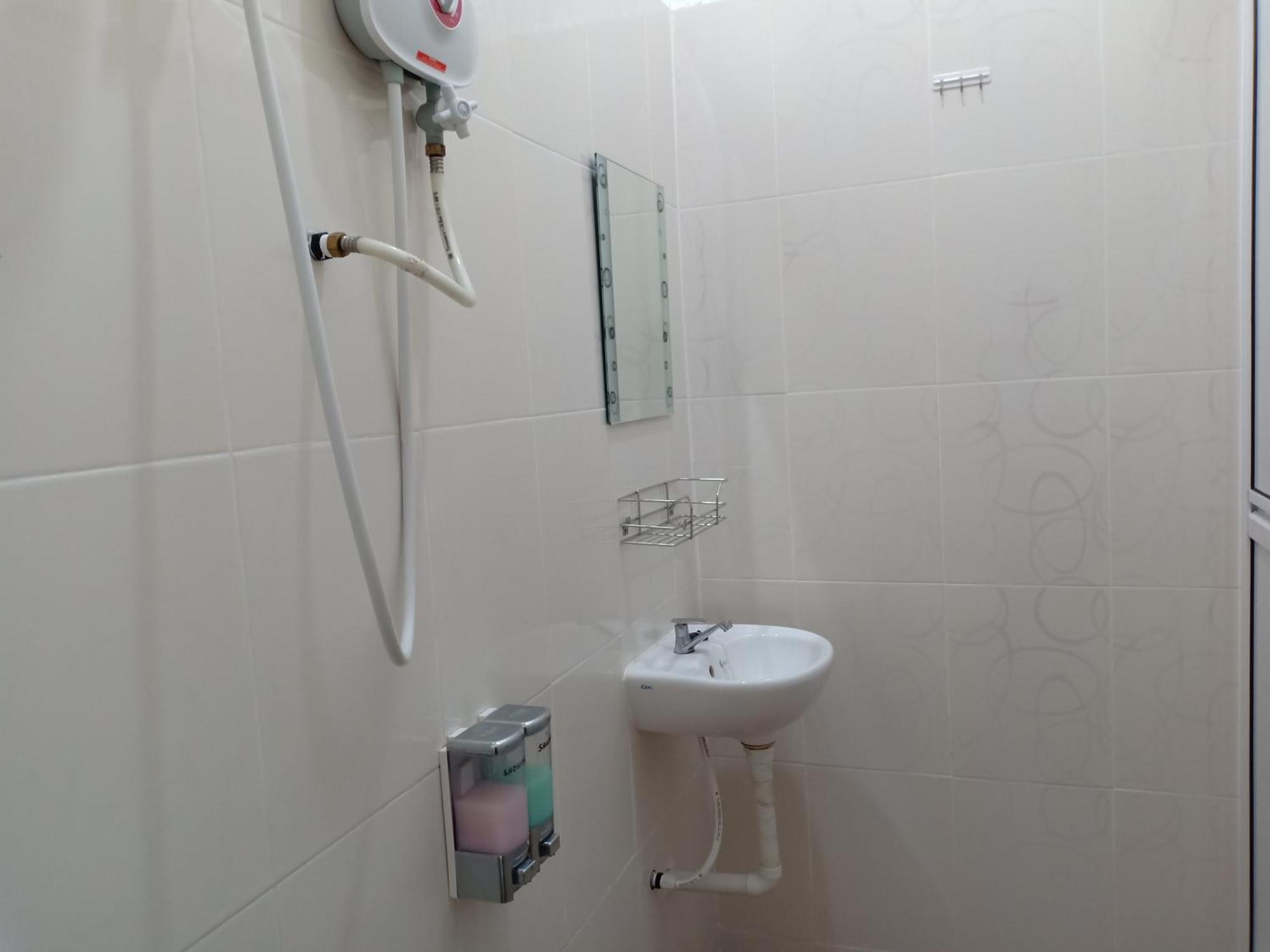 Cityscape Lodge - Penginapan Bajet Yang Mudah, Selesa & Selamat Dengan Wifi Dan Parkir Percuma Serta Layanan Mesra Tambah Servis Memuaskan Lumut Exteriér fotografie